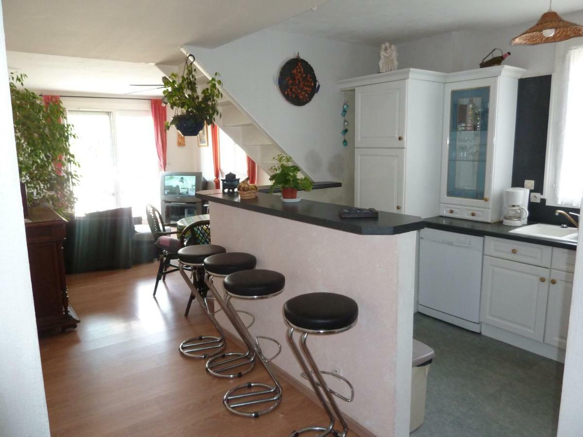 Duplex Fontainebleau Apartment แคลร์มงต์-แฟร์รองด์ ภายนอก รูปภาพ